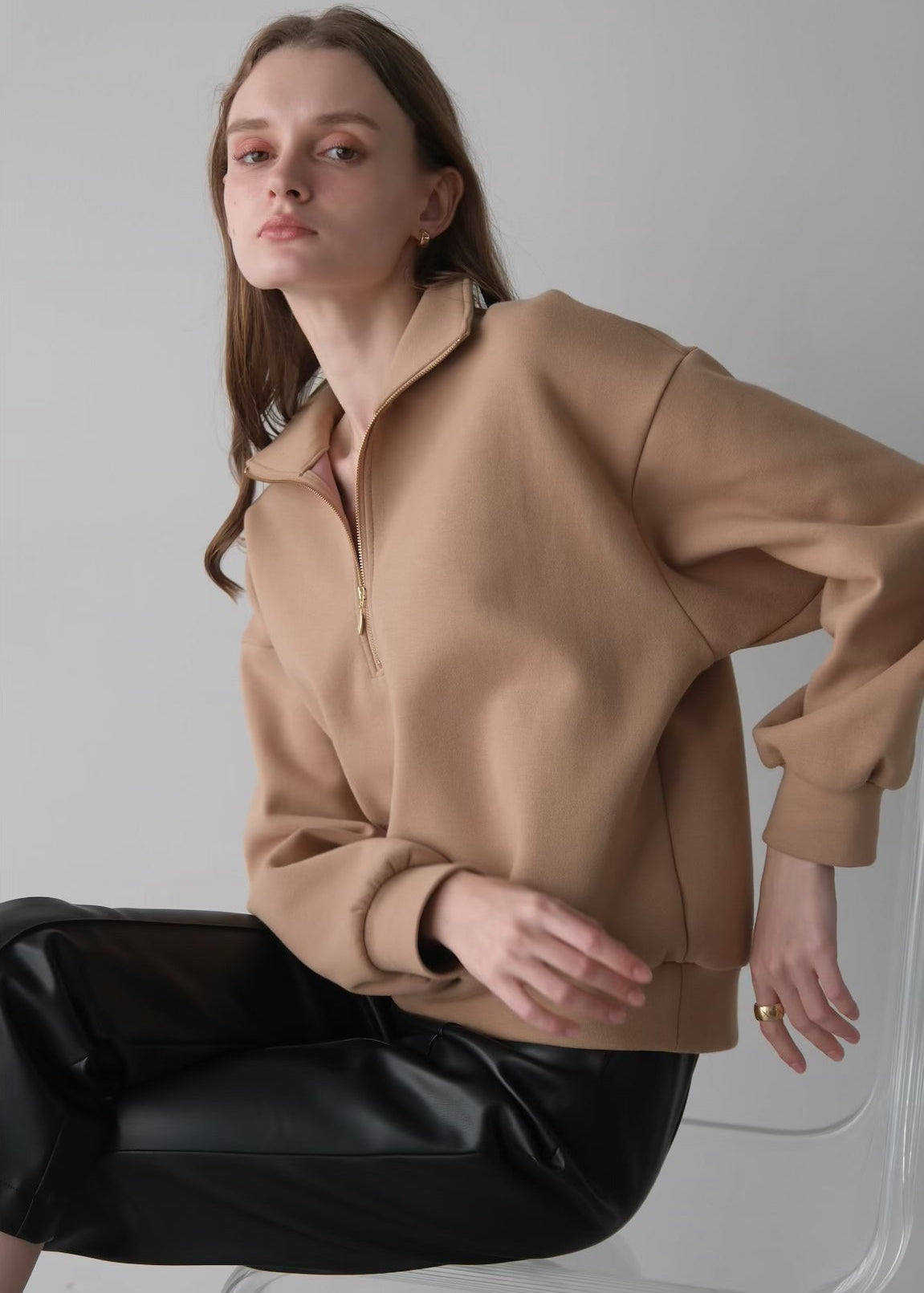 (Pre order) Eco leather flareless pants