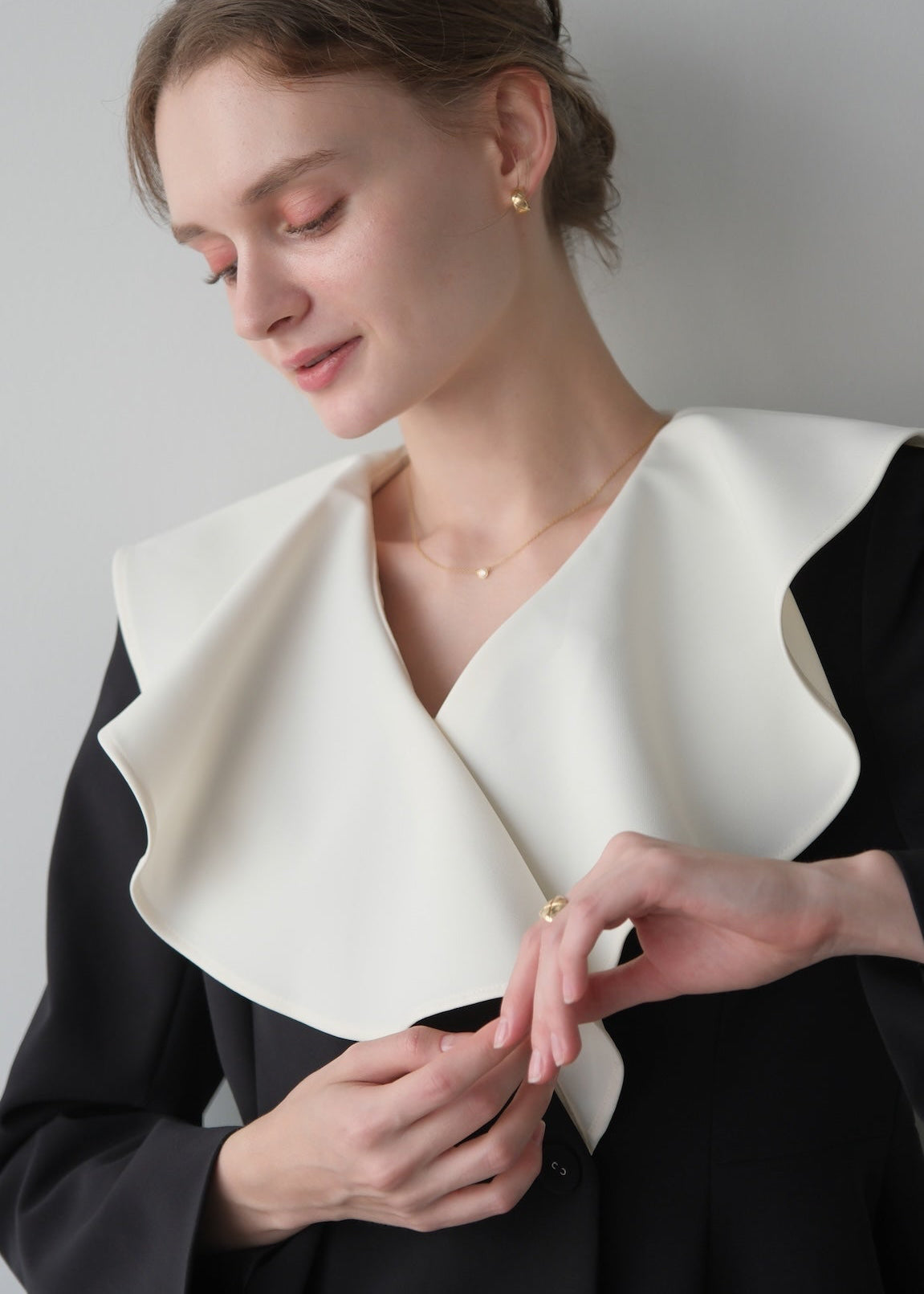 【Pre order】 Ruffle 2way Peplum Jacket -Navy