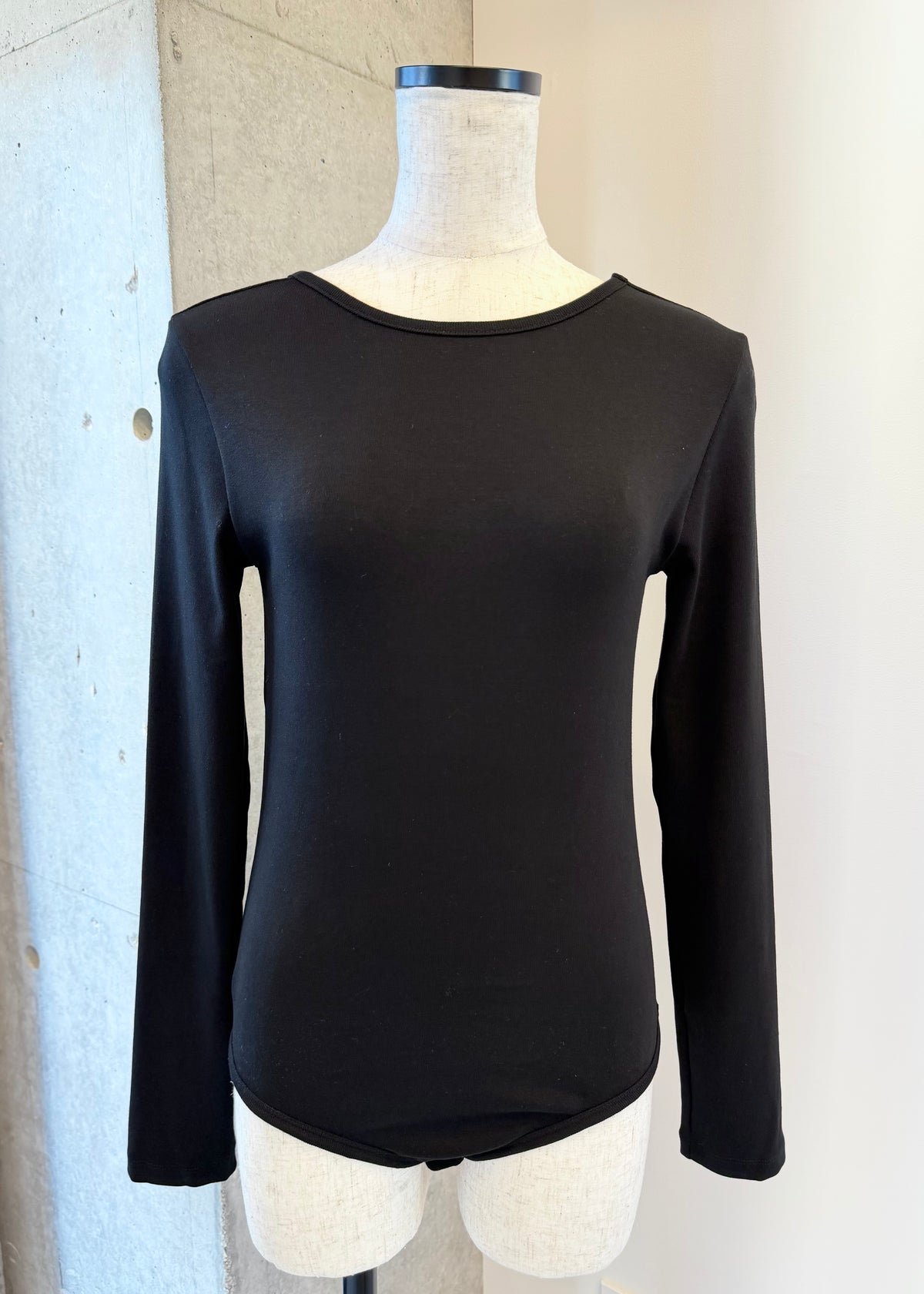 (Pre order) Back open body suit