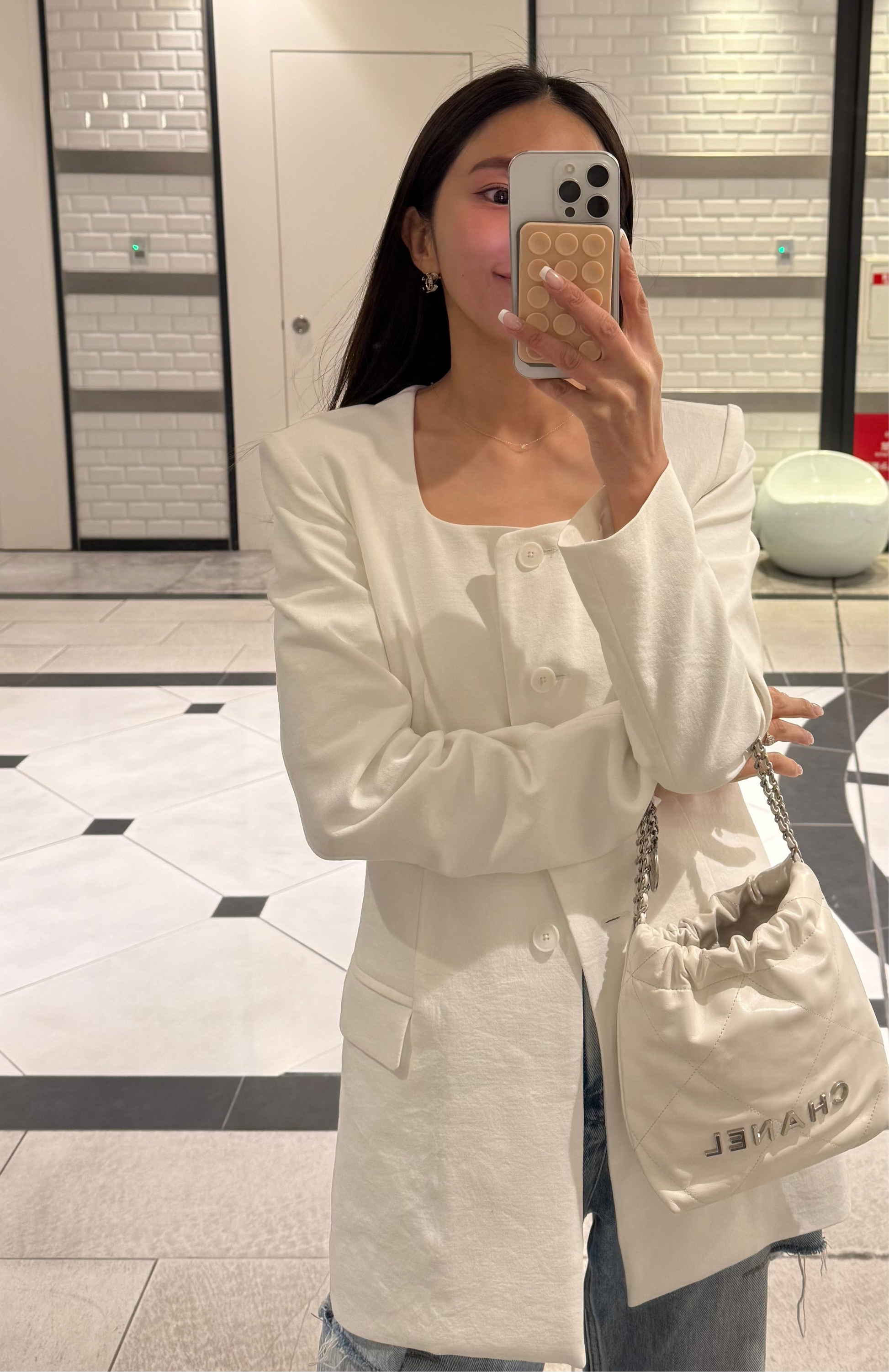 即納】Lady handsome jacket(White) – CARLA 即納】Lady handsome jacket(White) – CARLA