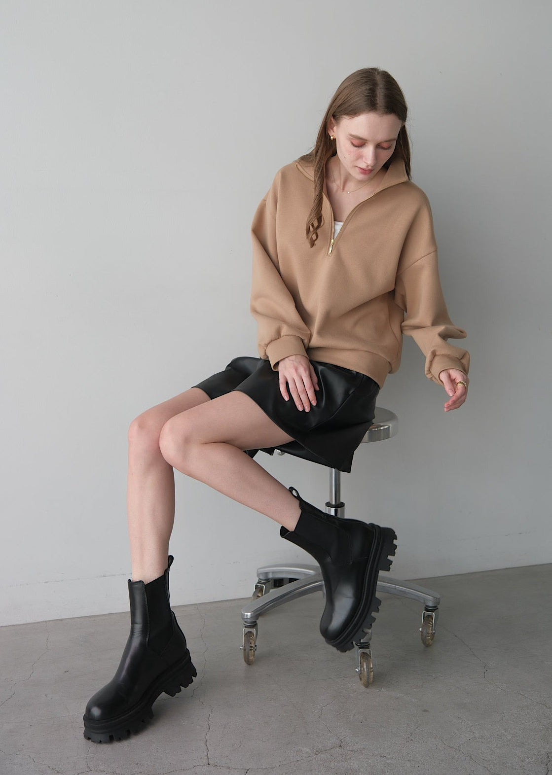 (Pre order) Rich half zip