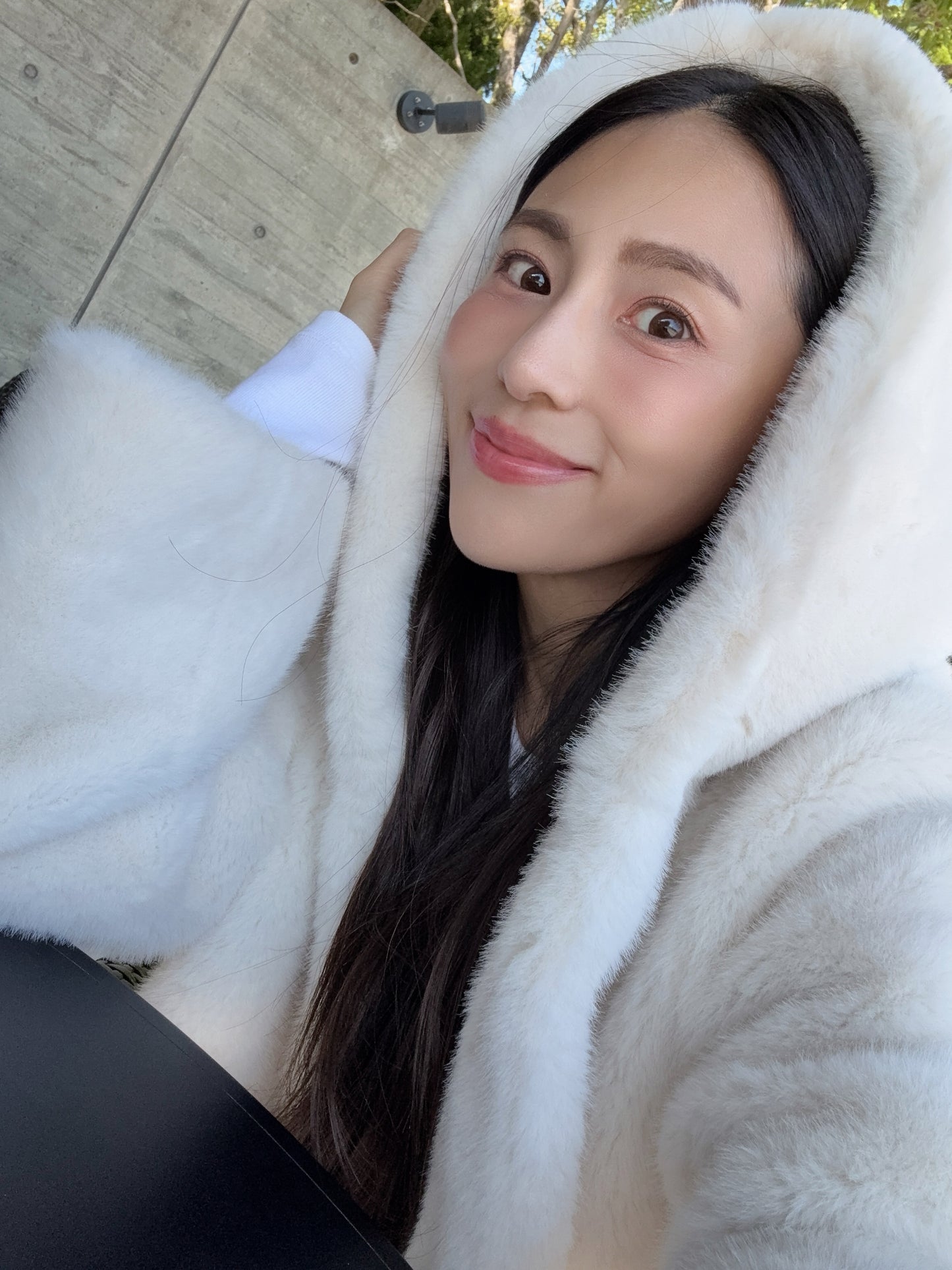 Eco fur hood coat / white
