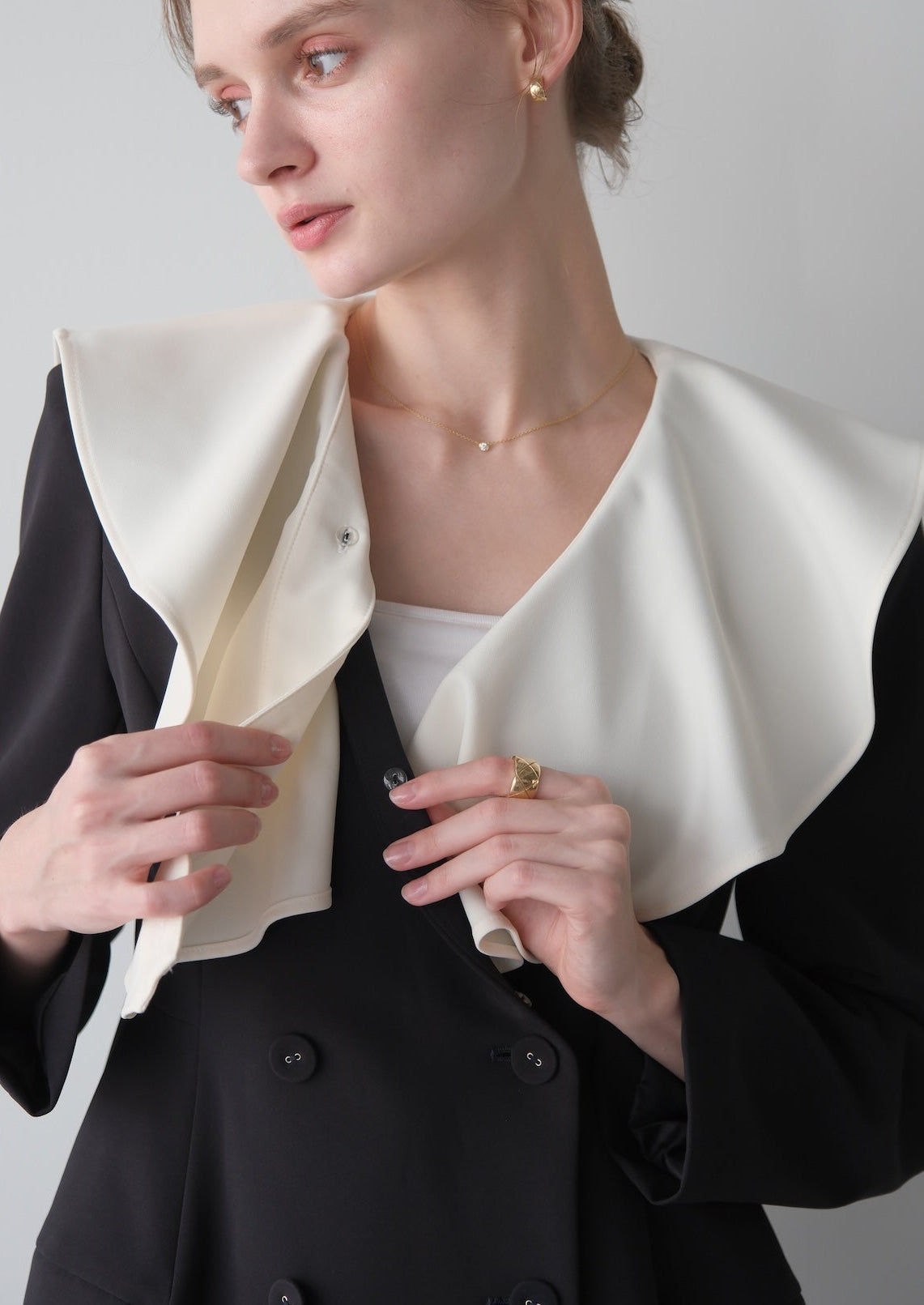【Pre order】 Ruffle 2way Peplum Jacket -Navy