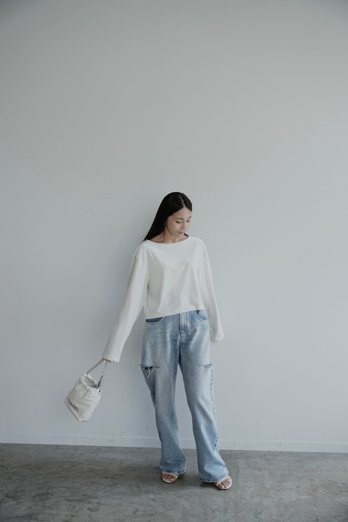 【予約】Konare velour tops (White)