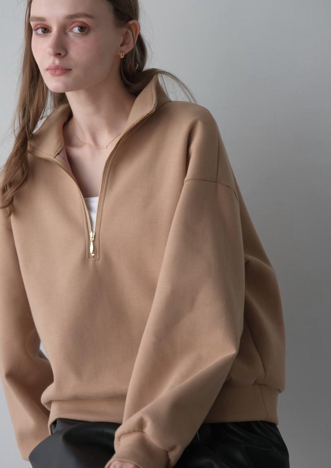 (Pre order) Rich half zip