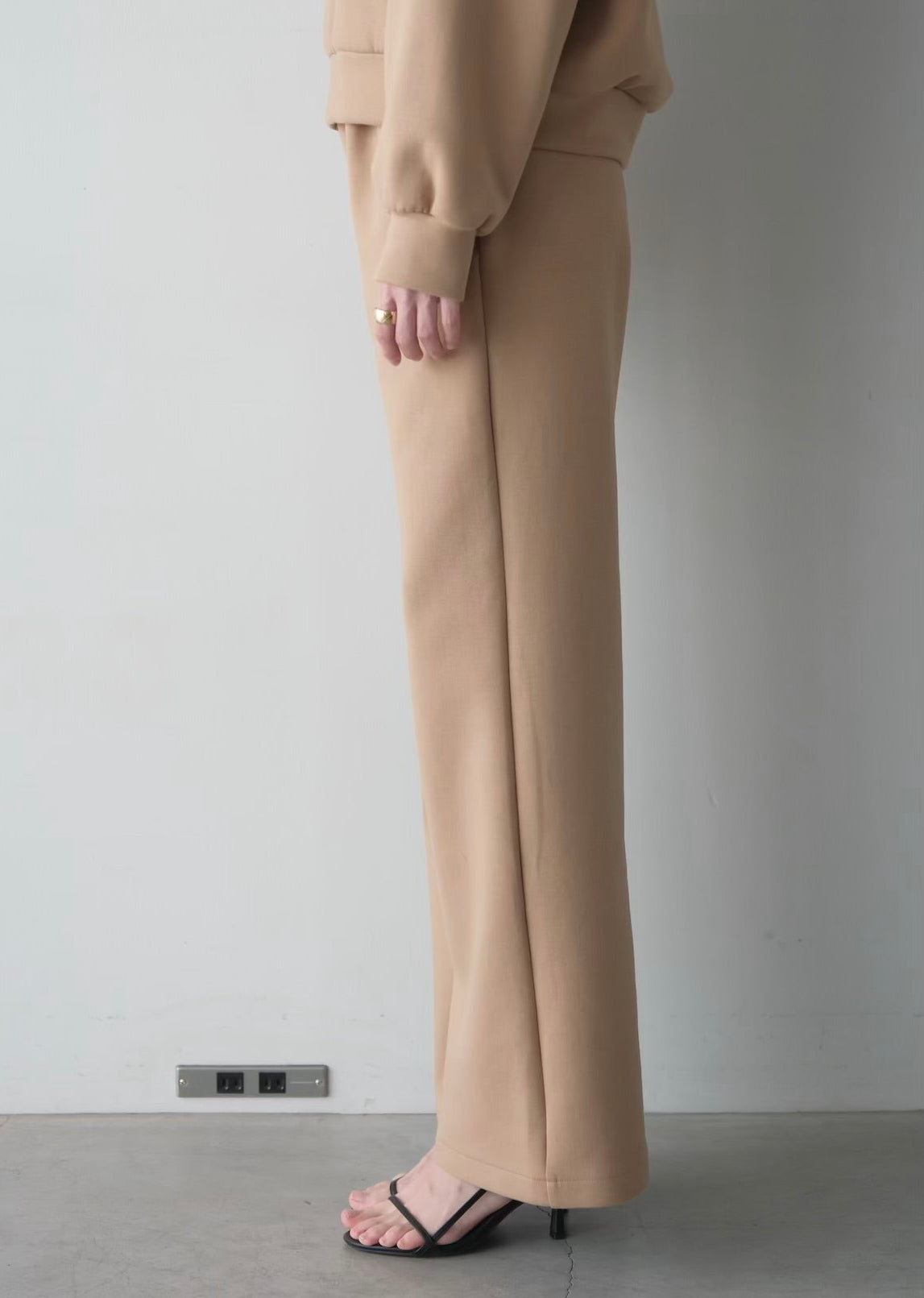 (Pre order) Rich relaxy pants