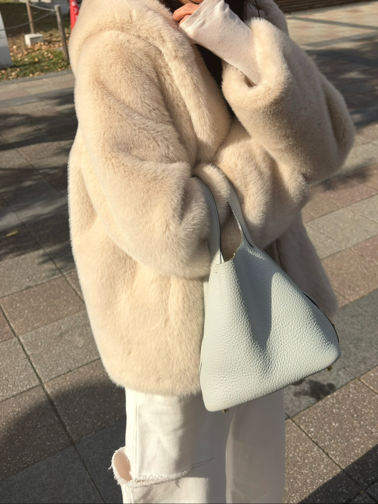 Eco fur hood coat / beige