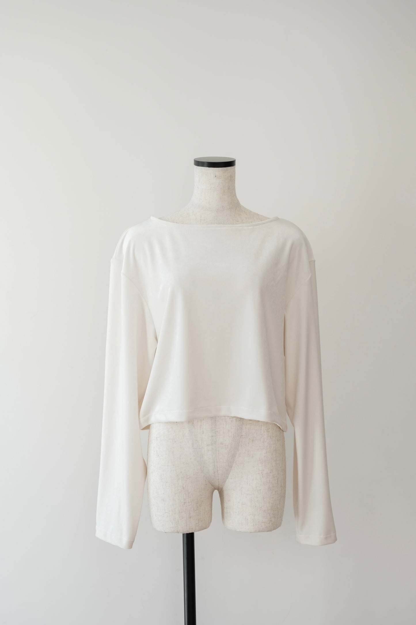 【予約】Konare velour tops (White)