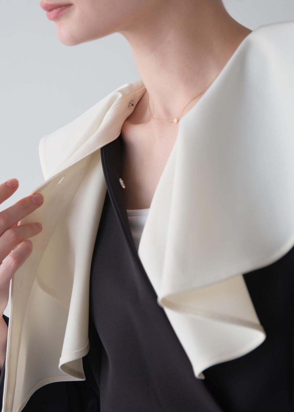 【Pre order】 Ruffle 2way Peplum Jacket -Navy