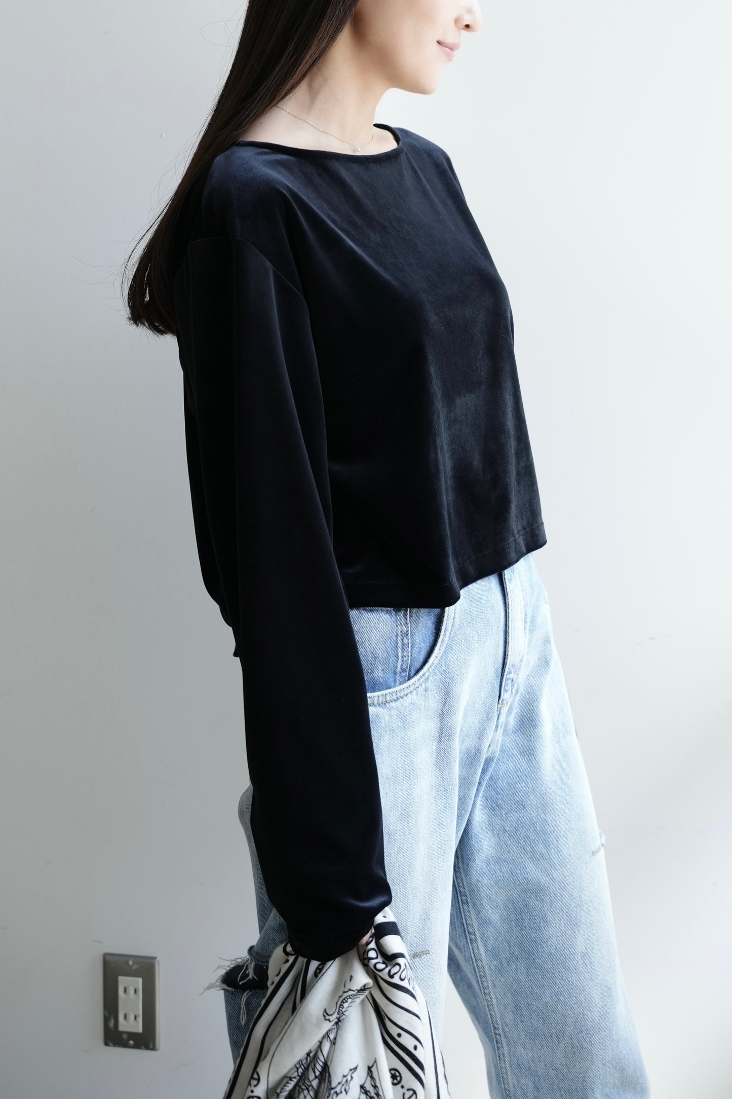 【予約】Konare velour tops (Black)