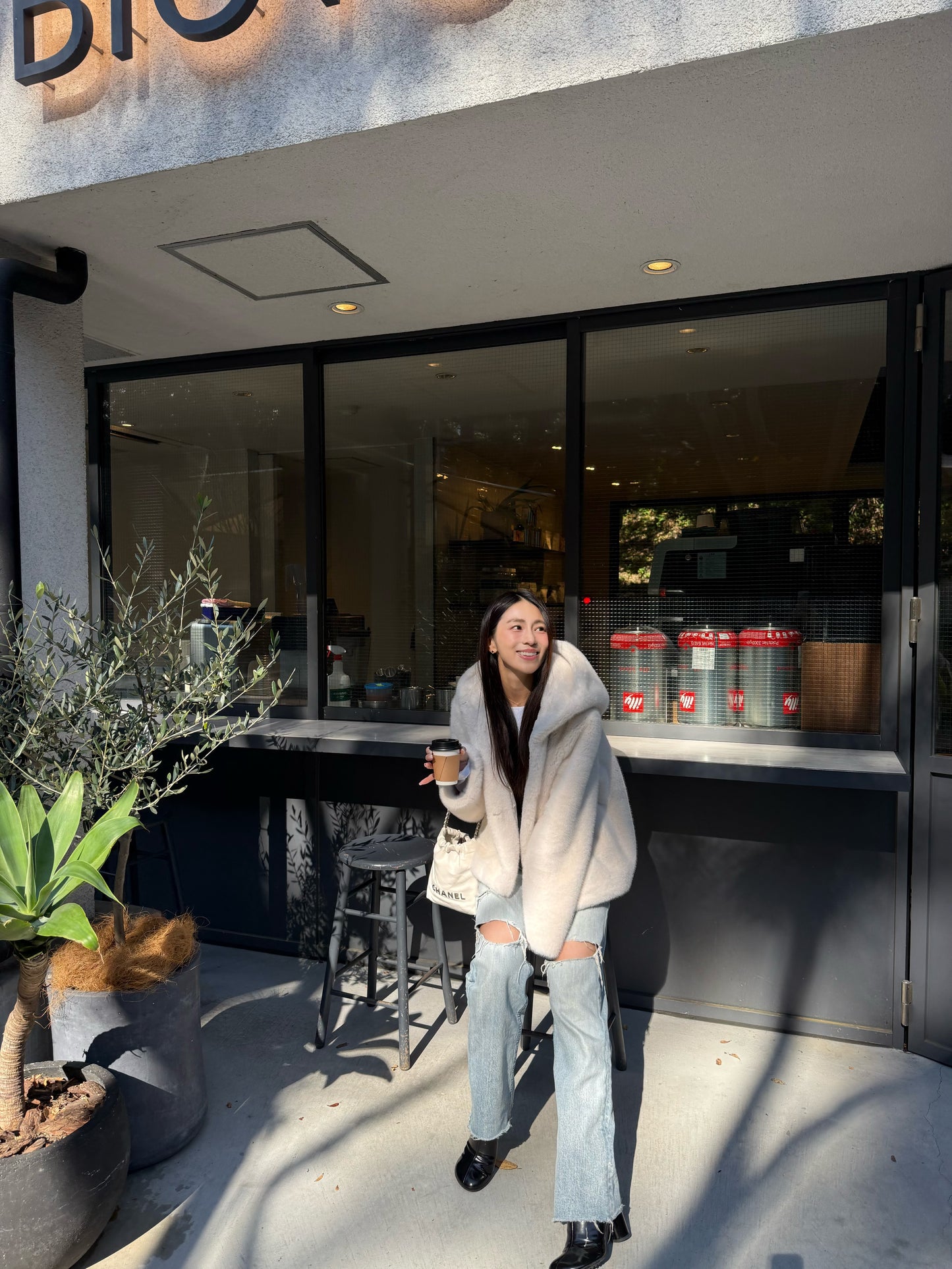 Eco fur hood coat / white