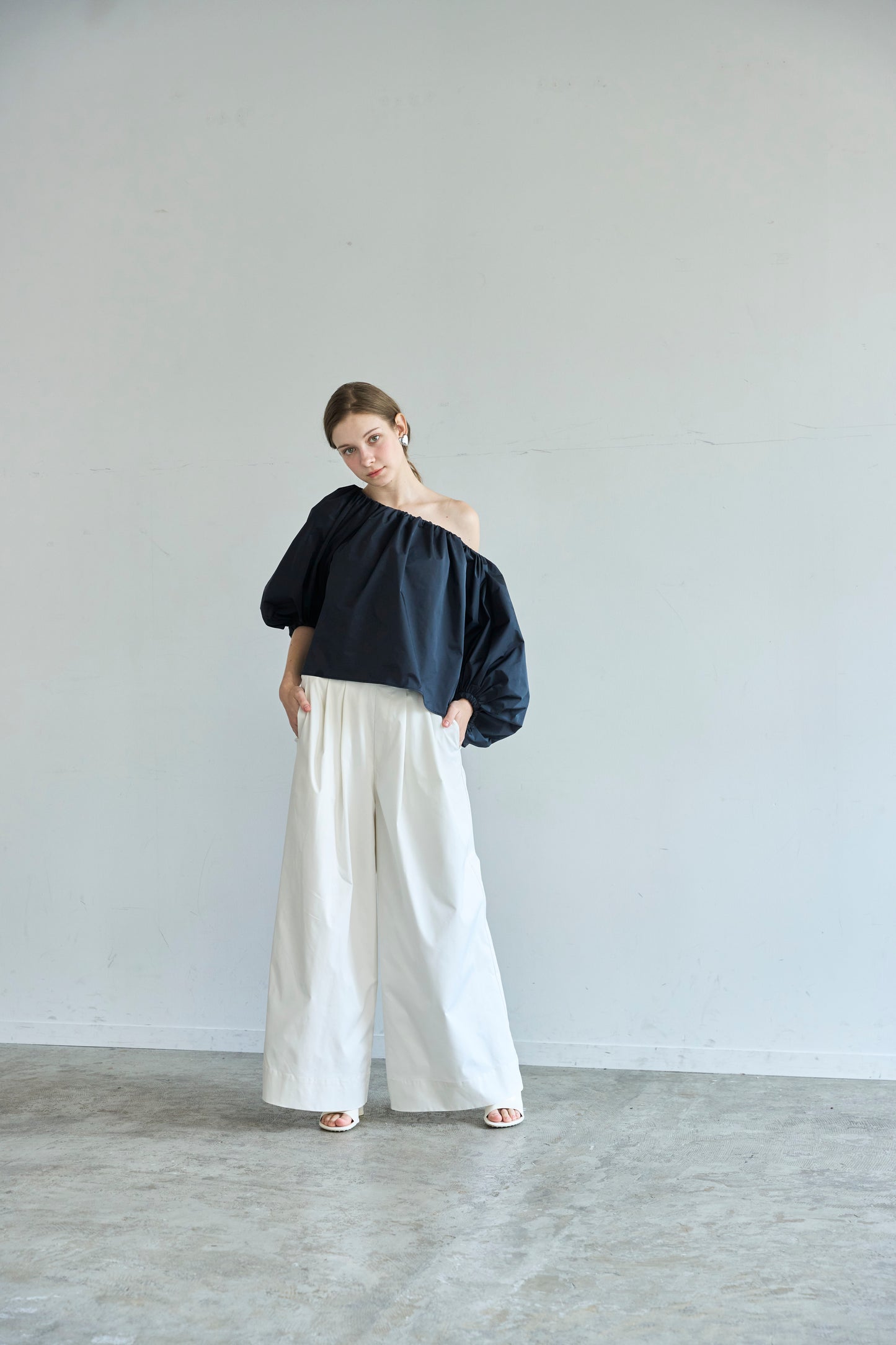 【予約】Otona whip off shoulder(Black)