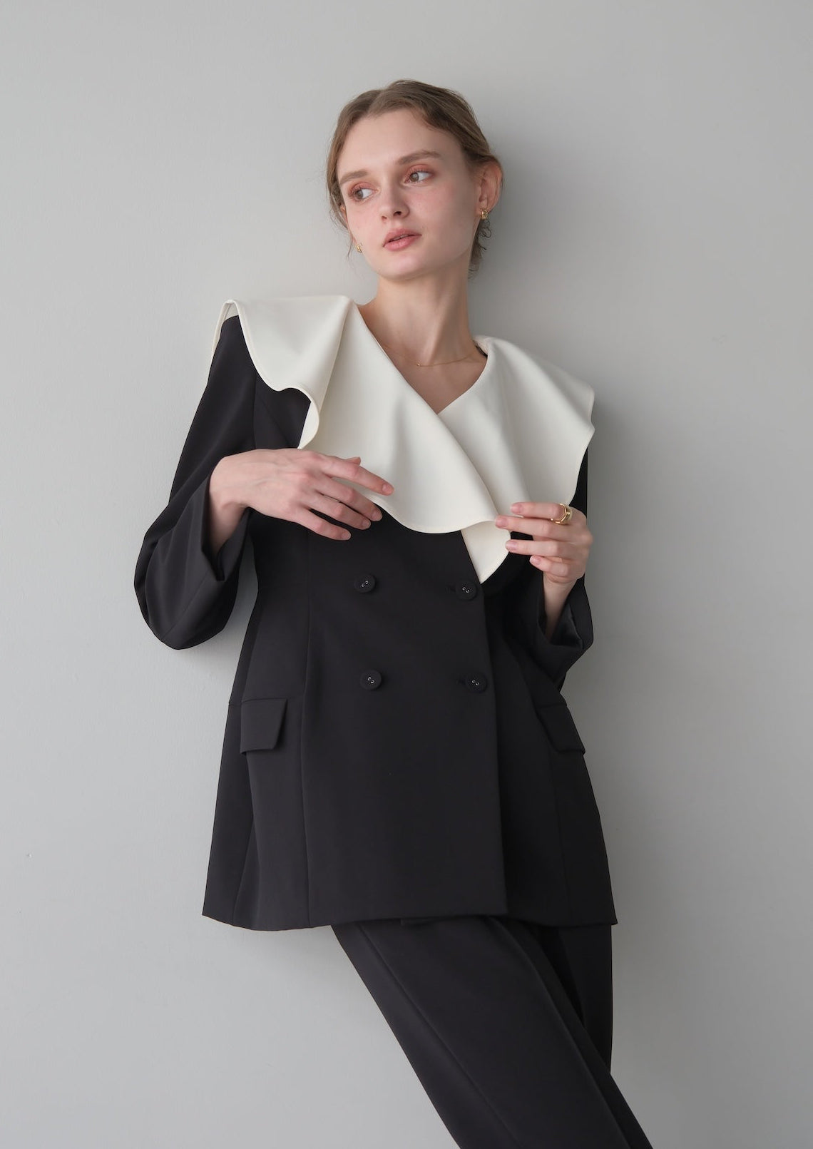 【Pre order】 Ruffle 2way Peplum Jacket -Navy
