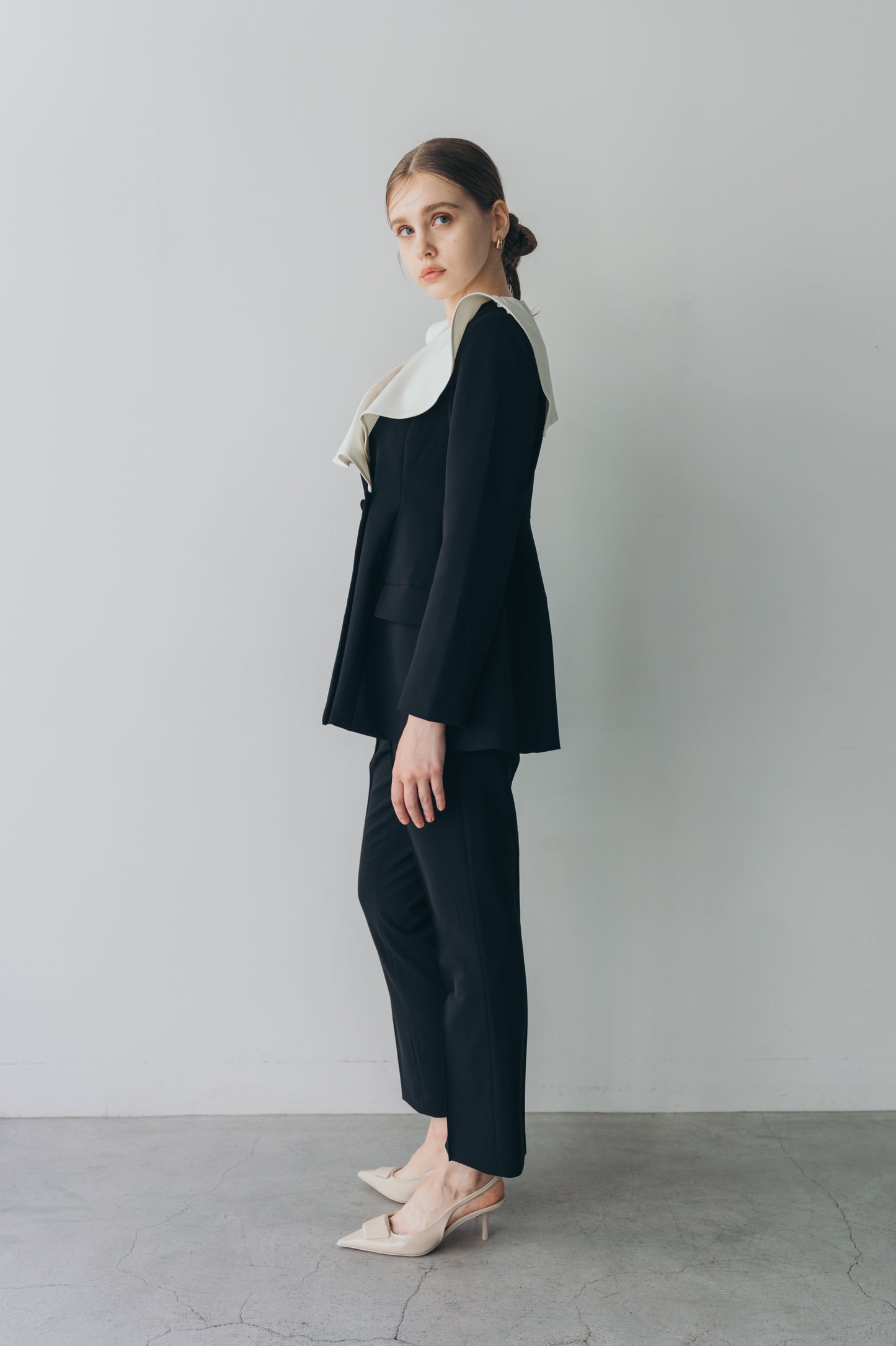 Ruffle 2way Peplum Jacket -Black