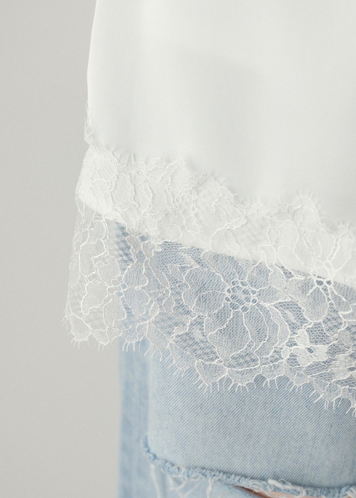 【2nd pre order】Satin lace camisole /white