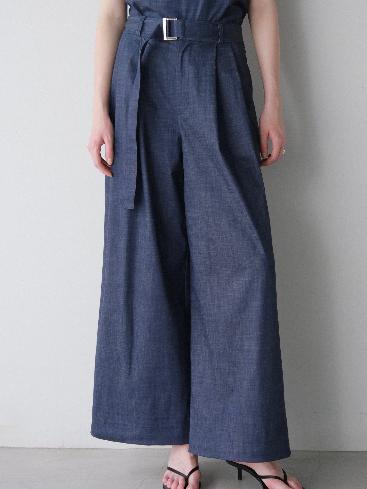 【coming soon】Denim like wide pants