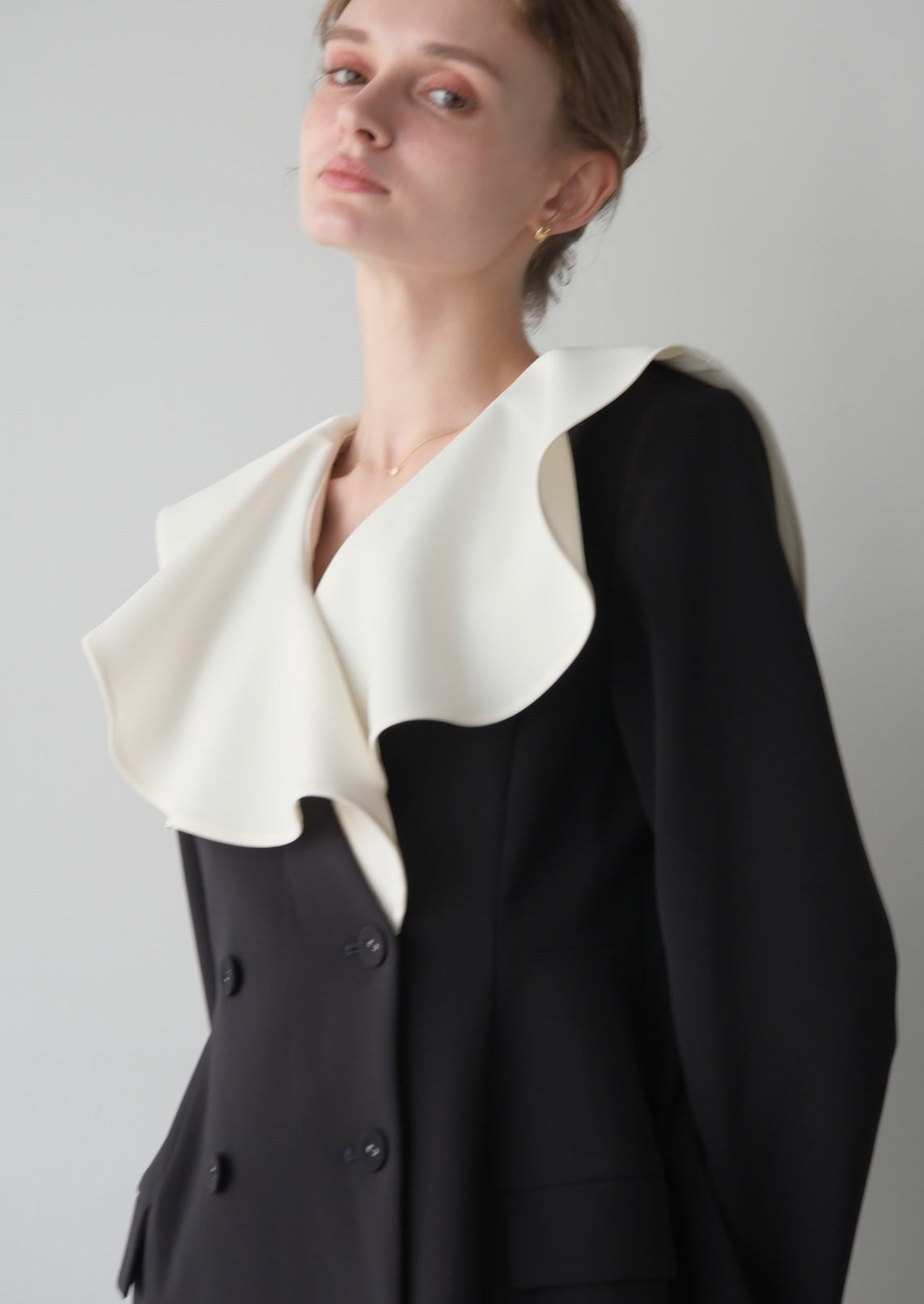 【Pre order】 Ruffle 2way Peplum Jacket -Navy