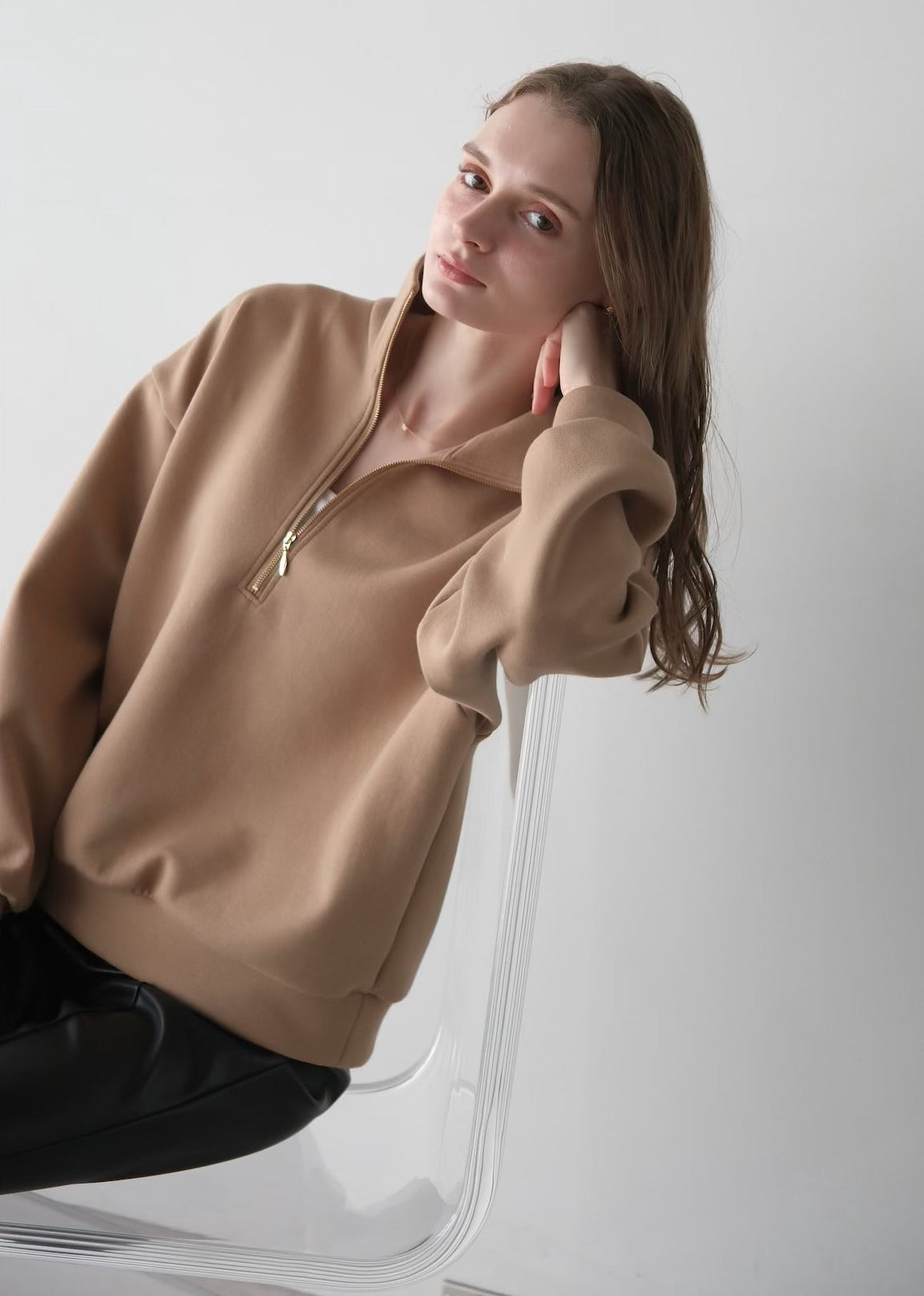 (Pre order) Rich half zip