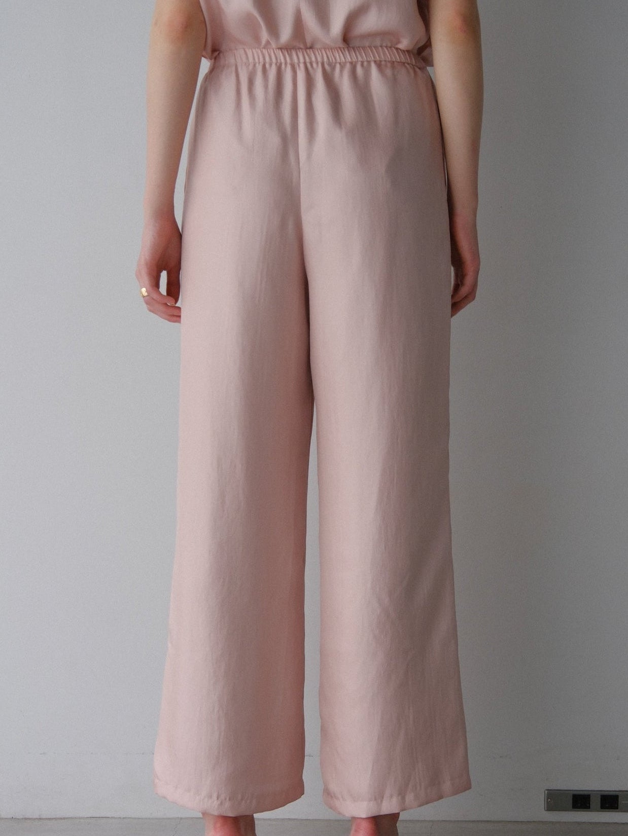 【coming soon】 Lady satin easy pants